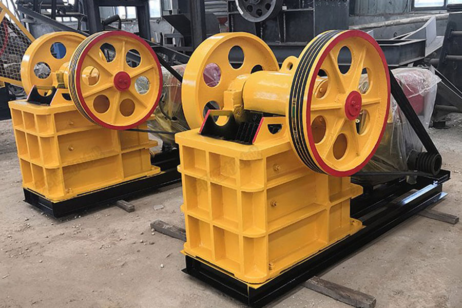 South Africa gravel crushing line-Henan Reacore sells various small-capacity ore crushers and stone crushers
