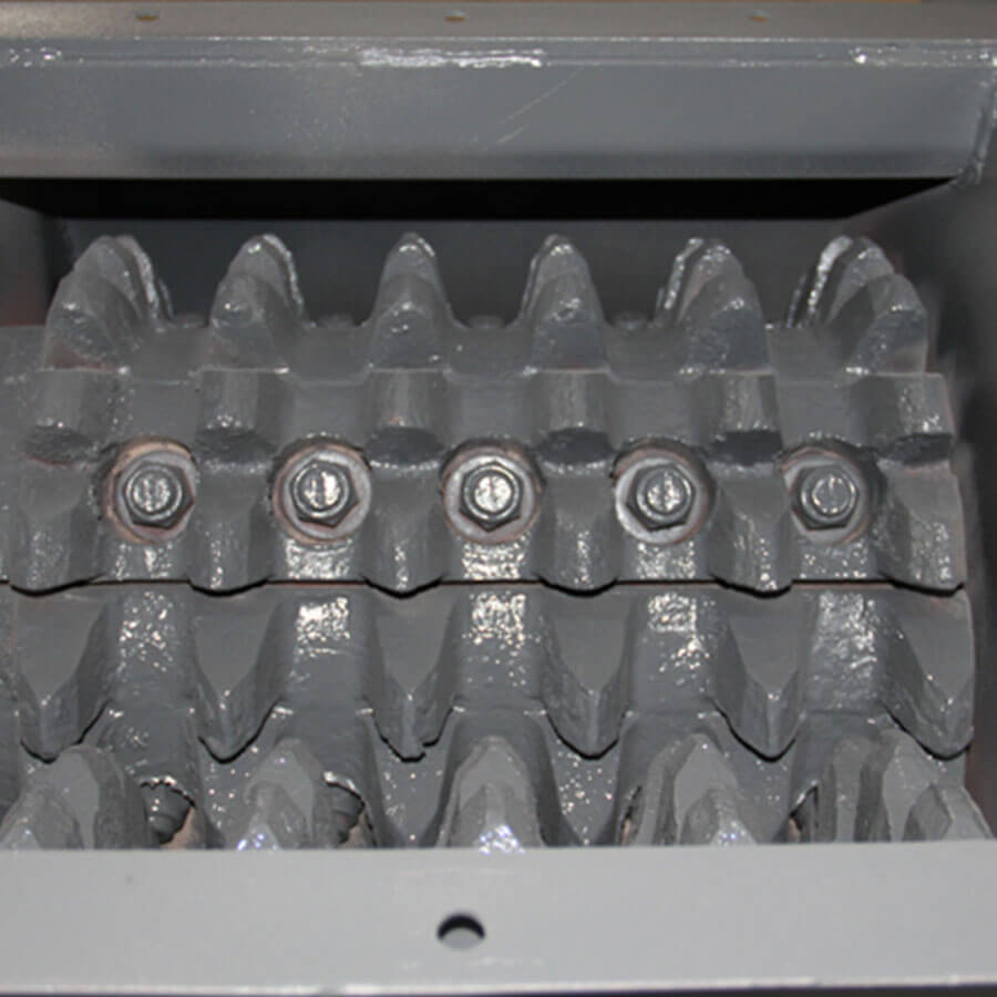 The specific structure and accessories of the double roll crusher, double roll crusher for sale - Henan Reacore