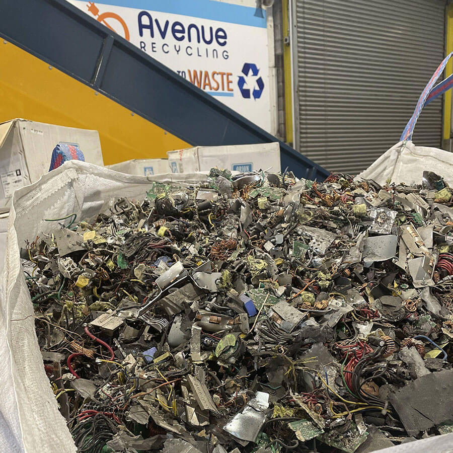 Environmental recycling equipment manufacturer, large shredder equipment for sale suitable for various environmental protection industries - Henan Reacore