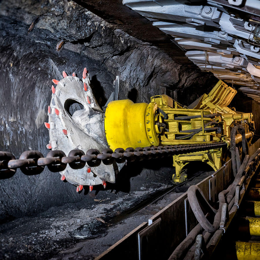 Sand and gravel crusher manufacturer-Henan Reacore produces stone crushers used in the mining industry