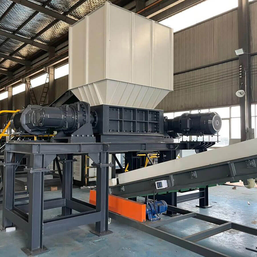 Double shaft shredder working case, double shaft shredder for sale that can shred various solid waste, metal, wood, and home appliances - Henan Reacore