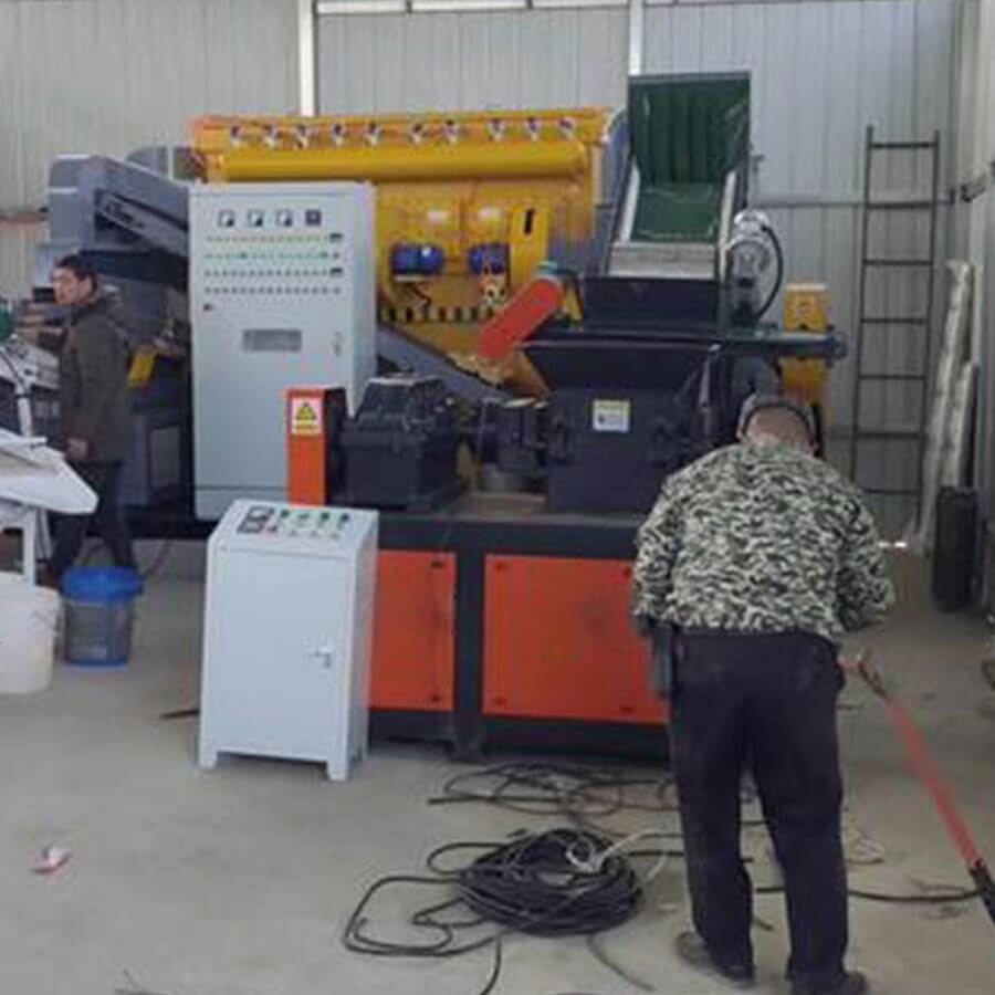 Working case of waste copper wire recycling machine, waste copper wire recycling equipment for sale - Henan Reacore